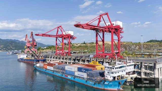 罗技电竞新,品惊艳亮相,科技感十足,开云官网,在线购物,开云平台,电子商务,开云商城,开云折扣,开云优惠,开云服饰,开云家居,开云时尚,开云数码,开云官网入口